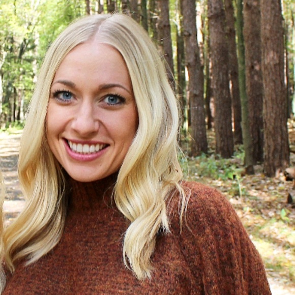 Meet your Posher, Rachael - Picture 1 of 1